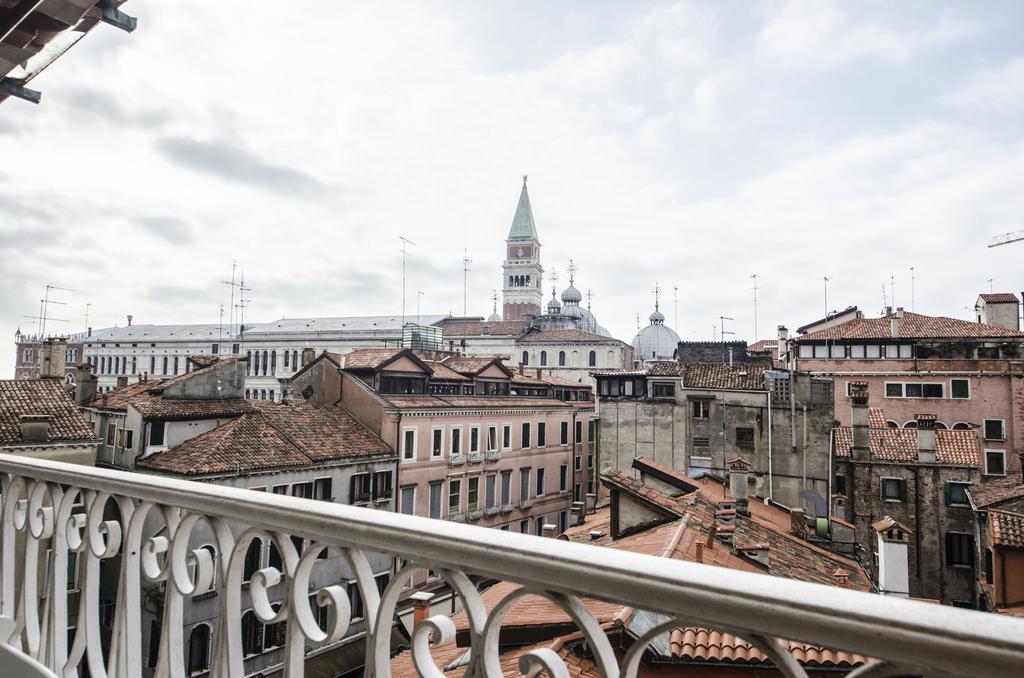 Residenza Tiziana Venezia Lejlighed Værelse billede